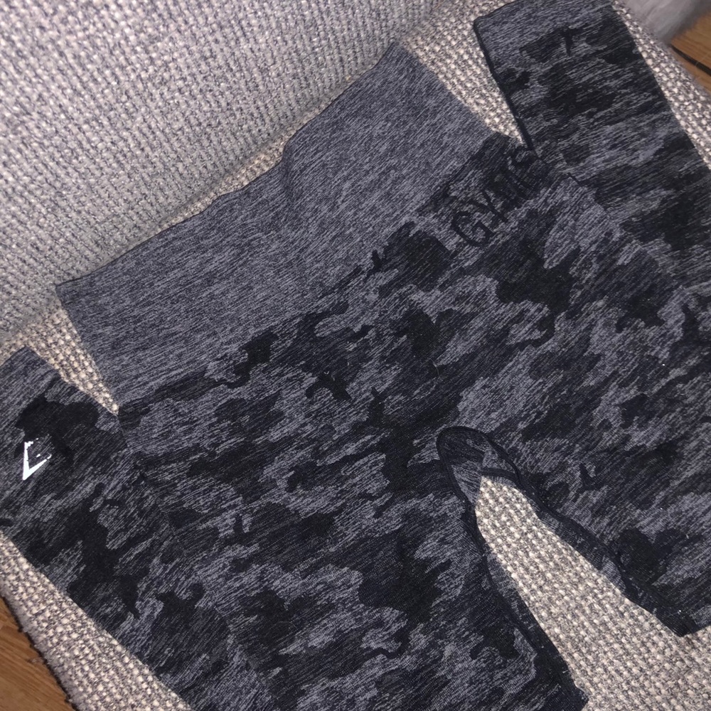 COPY - Gymshark Camo Seamless Leggings